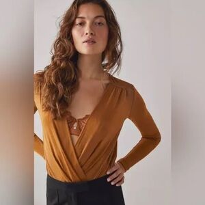 Free People Woman’s Turnt Bodysuit / sz medium golden nugget 💛